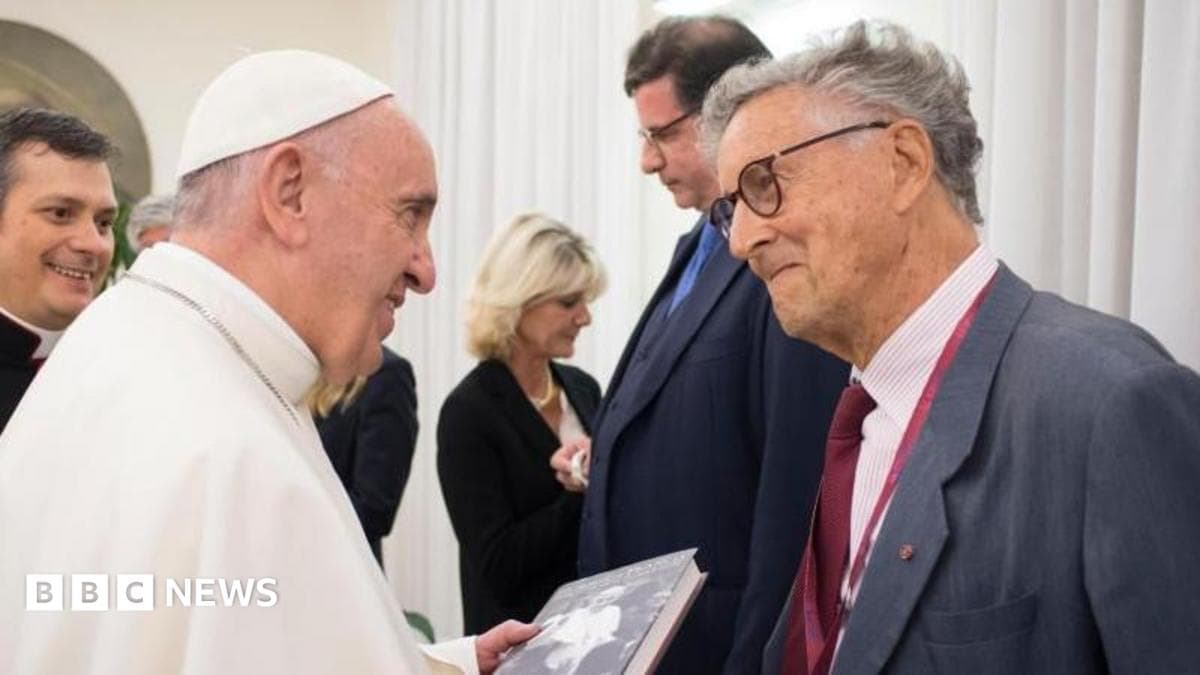 Mirė garsus BBC žurnalistas Davidas Willey, jam buvo 93 metai