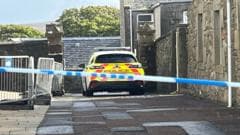 Polisie help met 'n ou bom