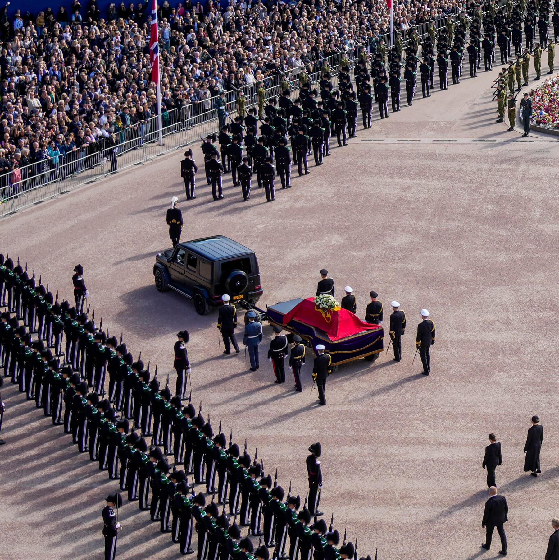 Thousands Gather for Funeral of Norway’s King Harald