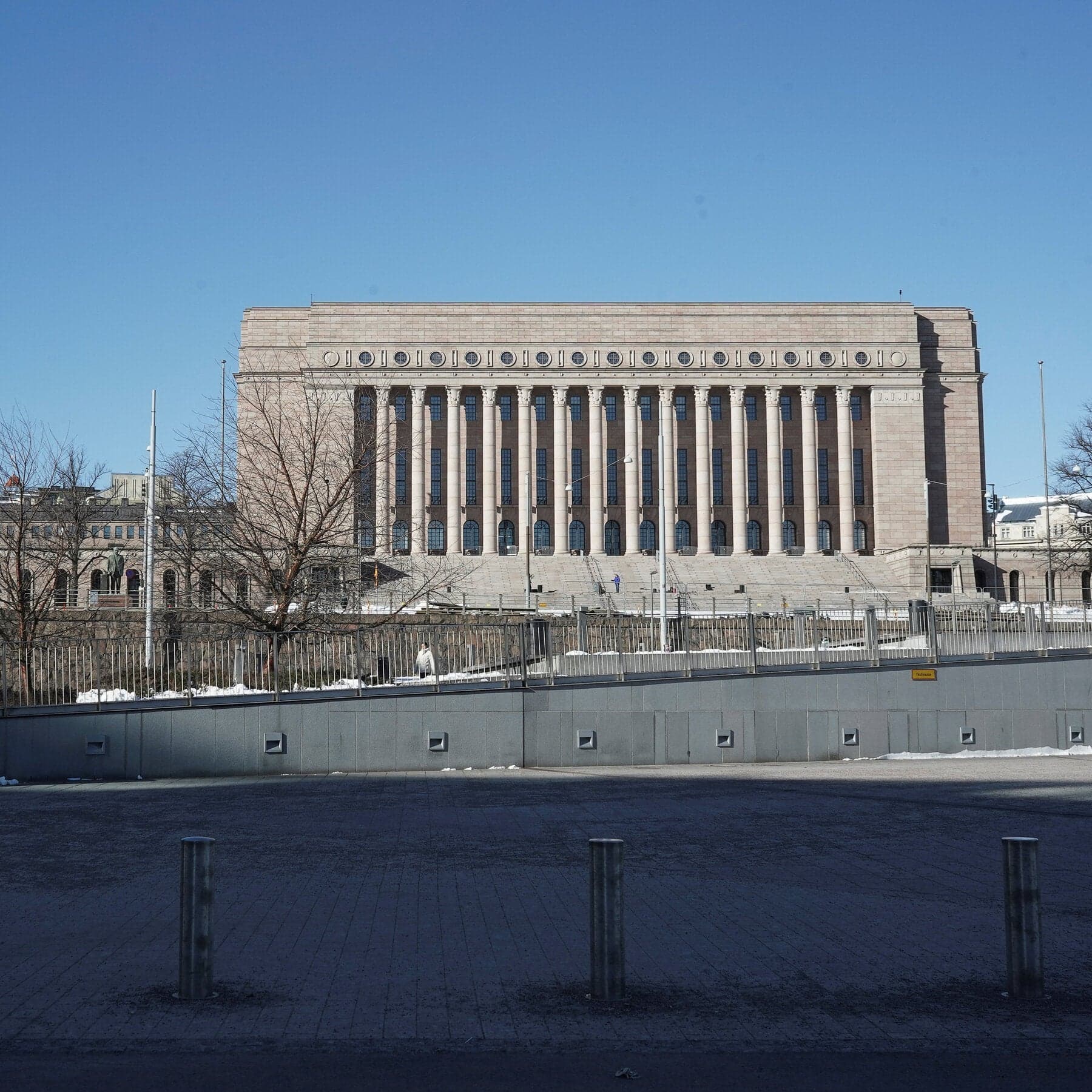 Finlande : des députés signalent des cambriolages suspects à leur domicile