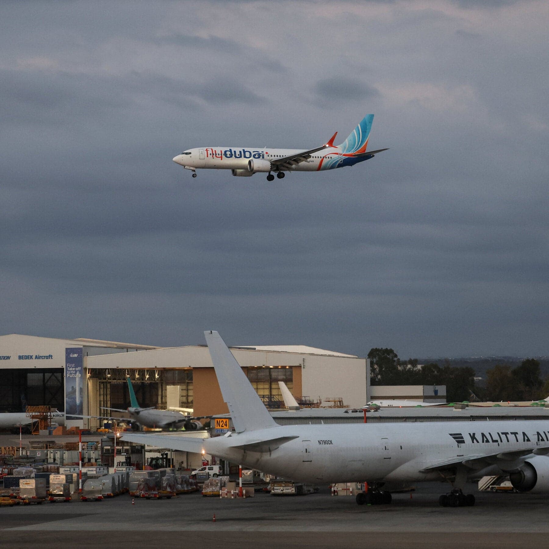Izraelio valdžia kaltina viena kitą dėl „FlyDubai“ antrojo piloto